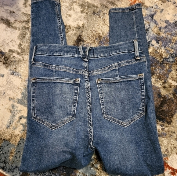 WE THE FREE 29 denim women's jeans skinny 7/8 rise 11" - Picture 5 of 12